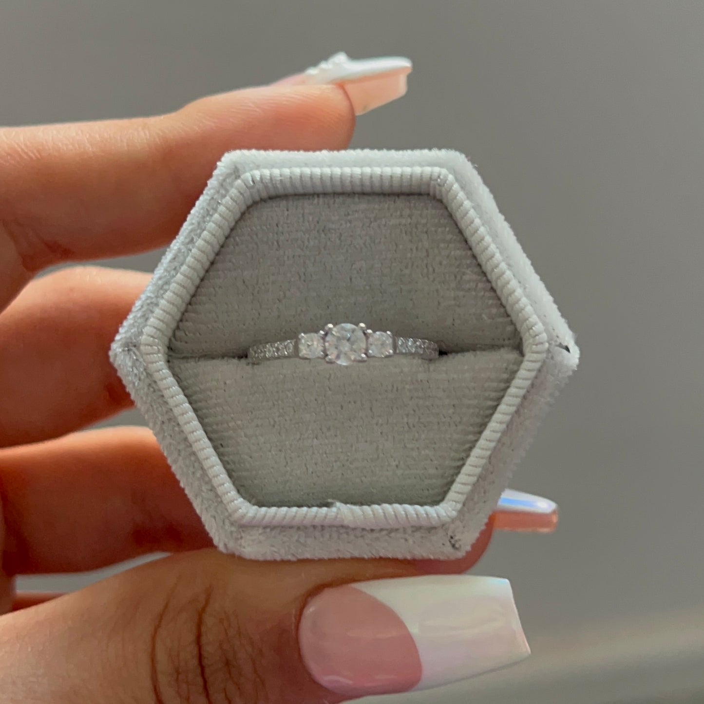 Nelya ring